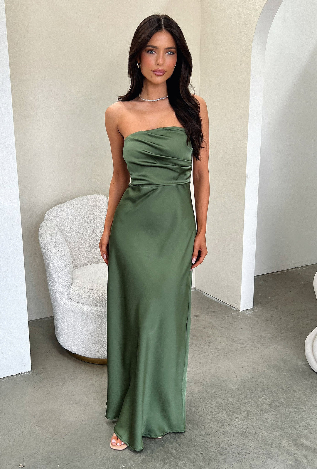 Saten Drapeli Straplez Maxi Elbise – Haki