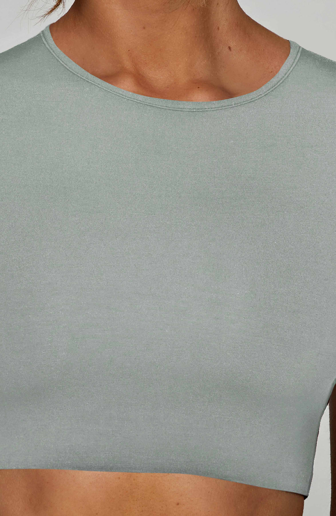 Kısa Kollu Slim Fit Crop Üst – Su Yeşili