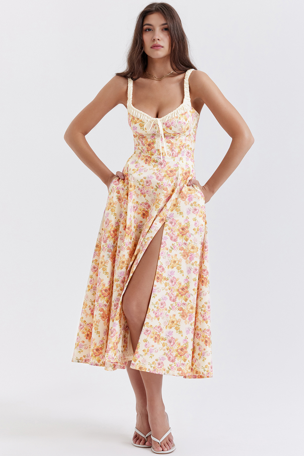Bustier Çiçek Desenli Yırtmaçlı Midi Elbise
