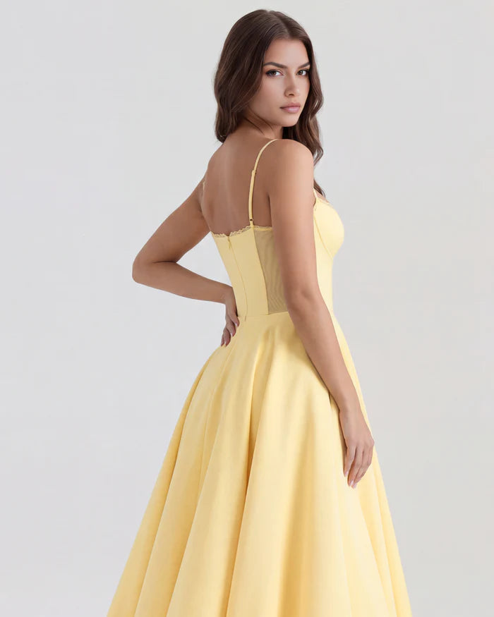 Midi Etek Uçuşan Bel Detaylı Saten Elbise