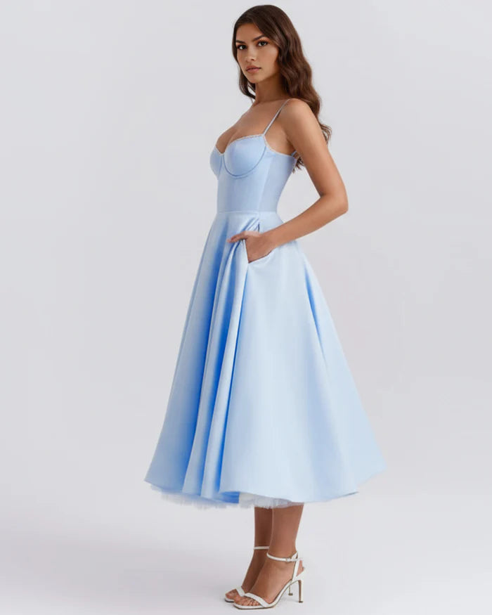 Midi Etek Uçuşan Bel Detaylı Saten Elbise