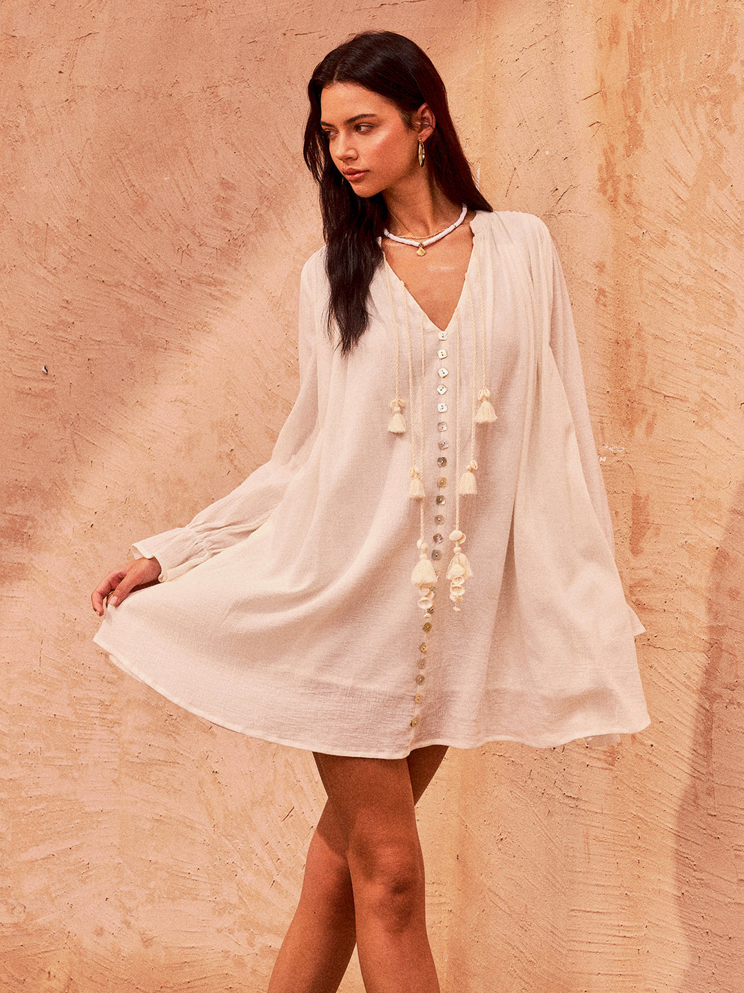 Oversize Düğmeli Püsküllü Rahat Mini Elbise – Ekru
