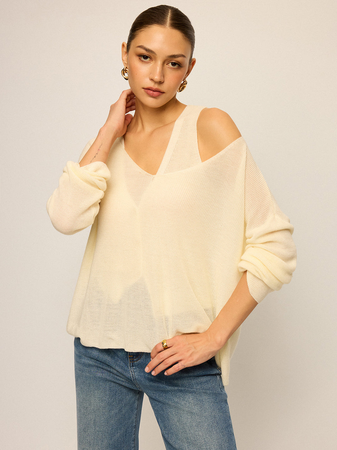 Oversize Kesim V Yaka Triko Kazak – Ekru