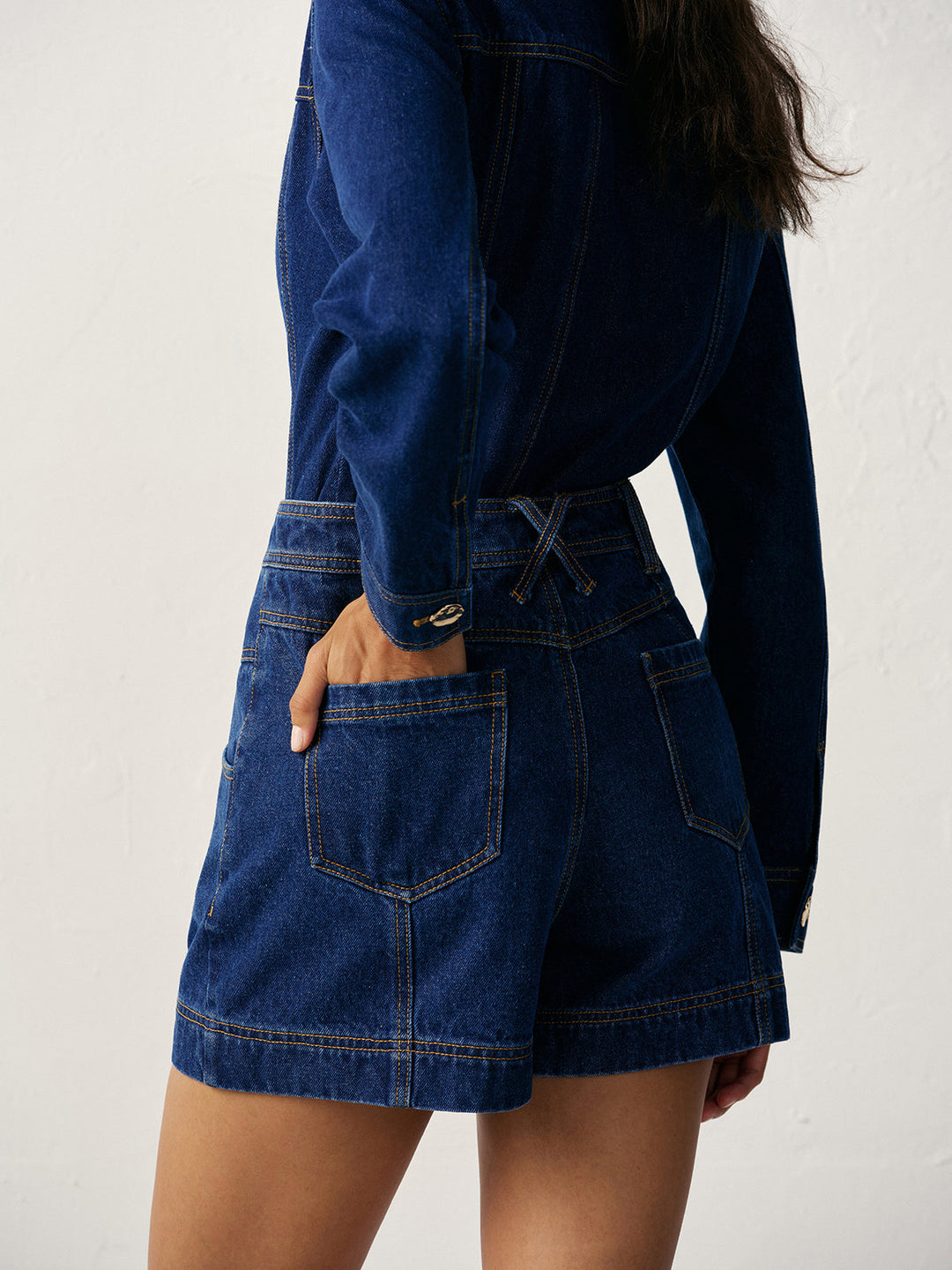 Yüksek Bel Dört Düğmeli Denim Şort – Koyu Mavi