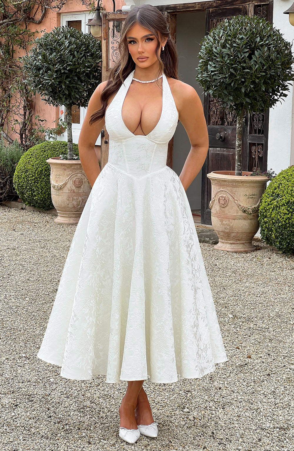 Halter Yaka A Kesim Brokar Elbise – Ekru