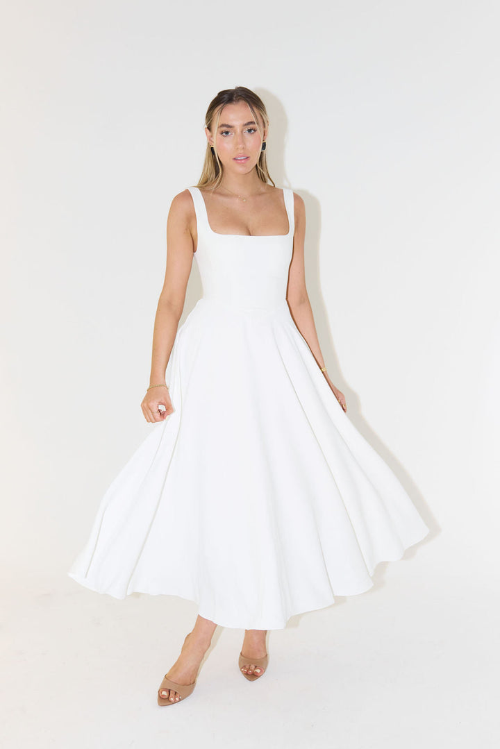 Prella White Elbise