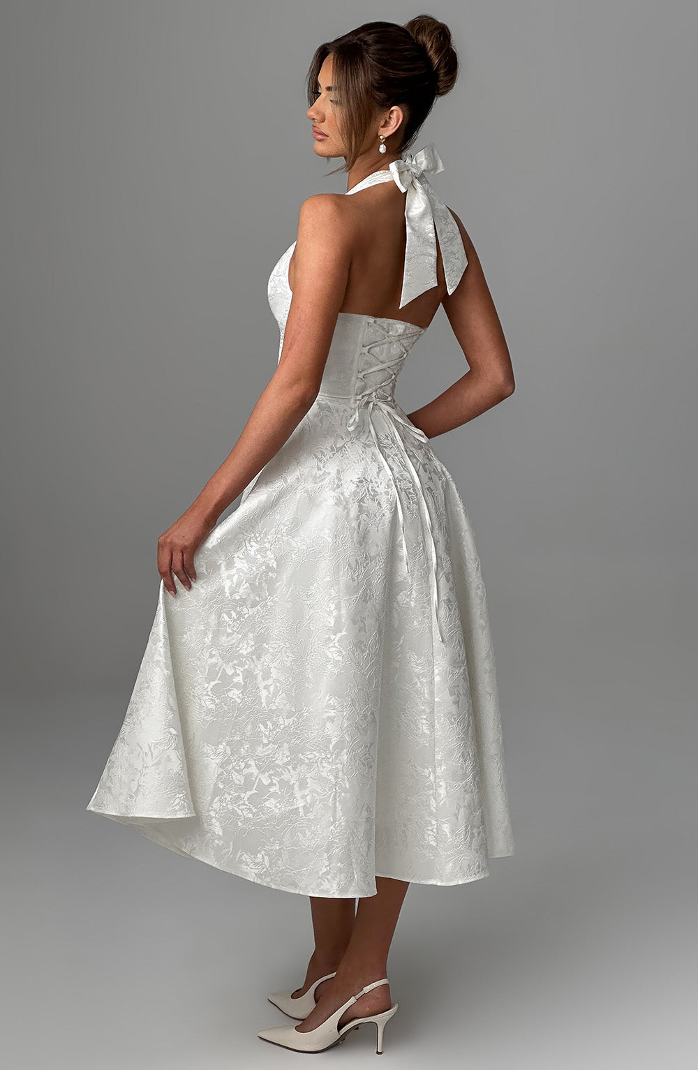 Halter Yaka A Kesim Brokar Elbise – Ekru