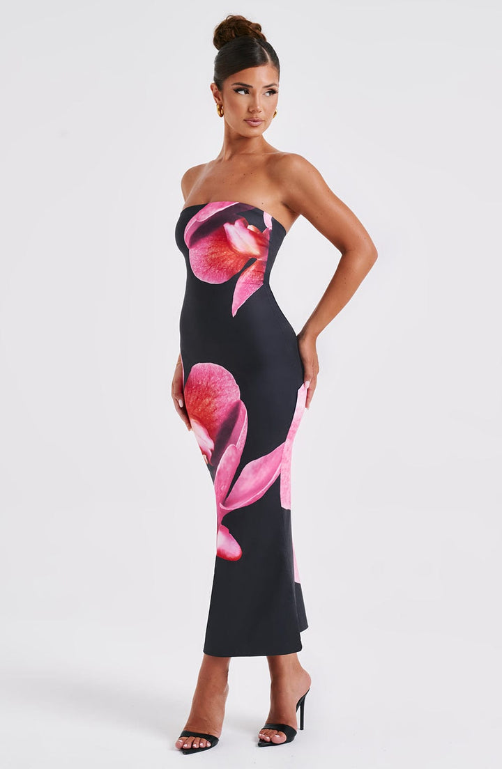 Askılı Straplez Floral Desenli Midi Elbise – Siyah