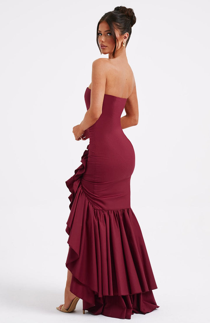 Straplez Volanlı Balık Abiye Elbise – Bordo