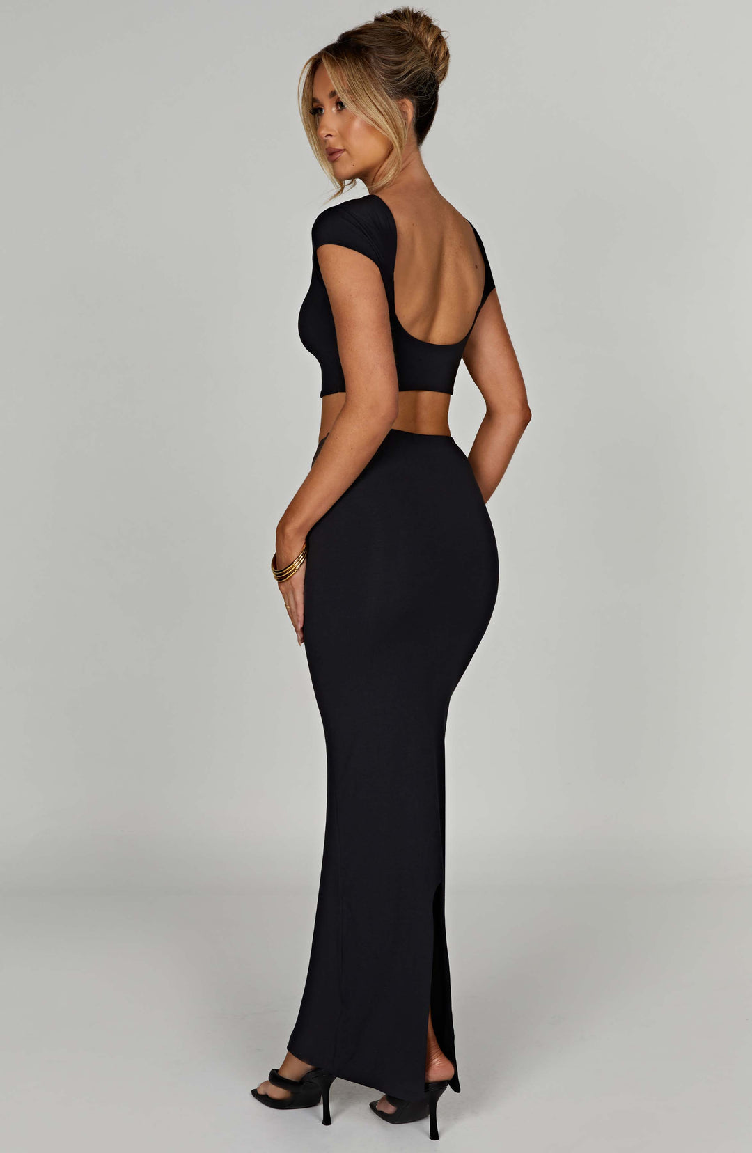 Kısa Kollu Crop Top – Siyah