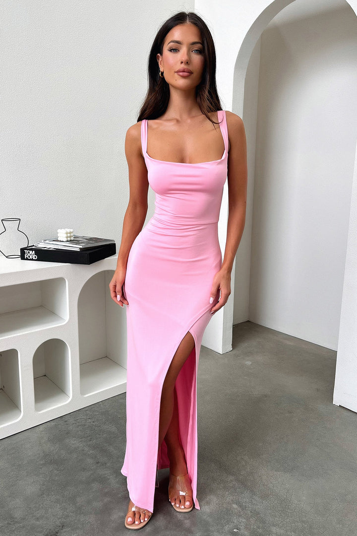 Askılı Yırtmaçlı Saten Görünümlü Elbise – Pembe