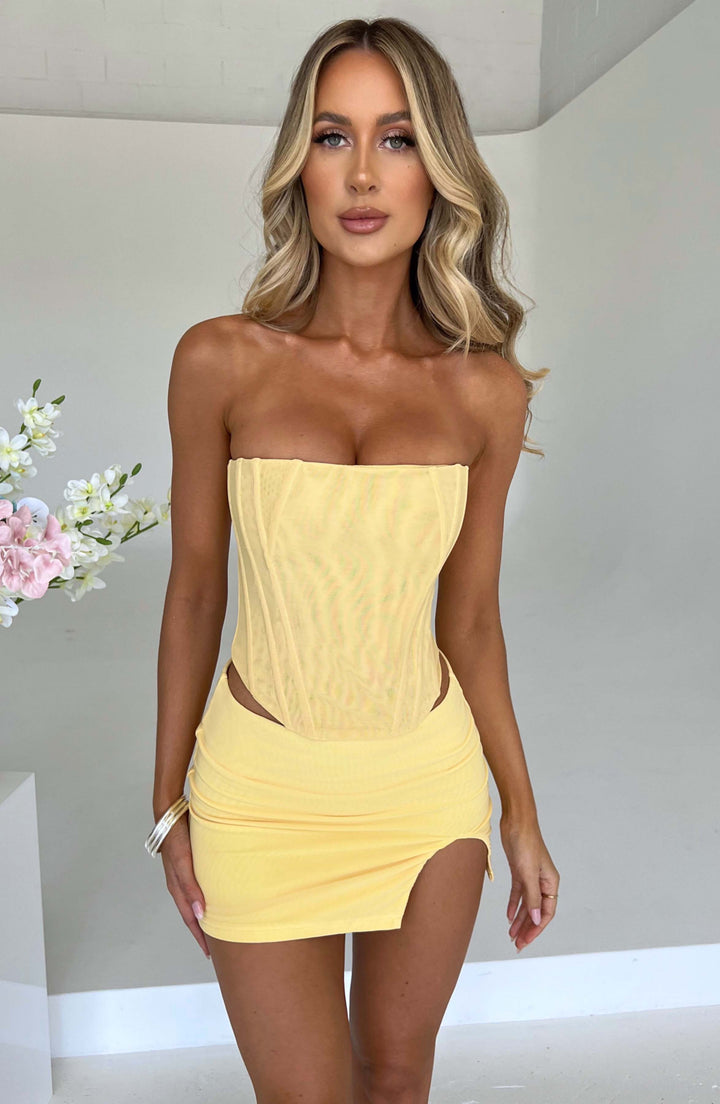 Straplez Korsaj Detaylı Mini Top – Sarı