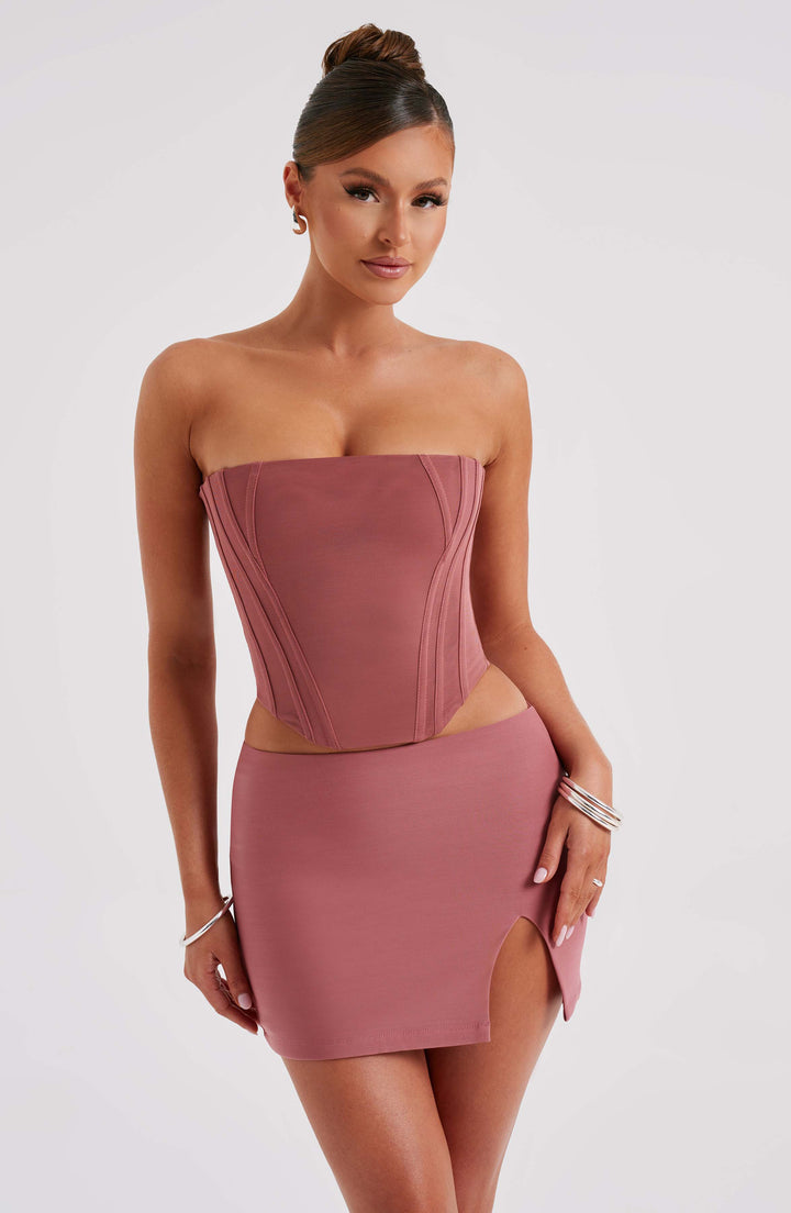Straplez Korsaj Detaylı Body – Gül Kurusu