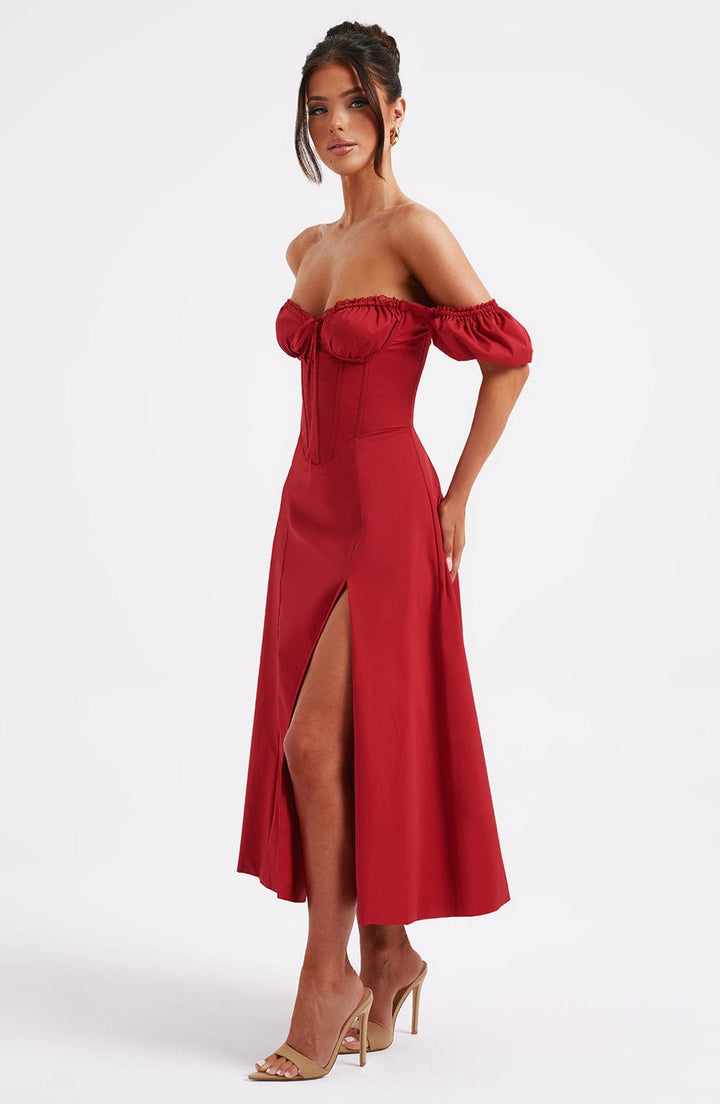 Straplez Drape Detaylı Yırtmaçlı Midi Elbise – Bordo