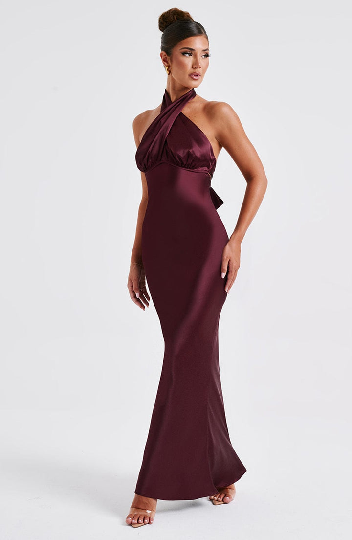 Halter Yaka Saten Balık Kesim Abiye Elbise – Bordo