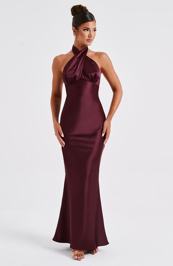 Halter Yaka Saten Balık Kesim Abiye Elbise – Bordo