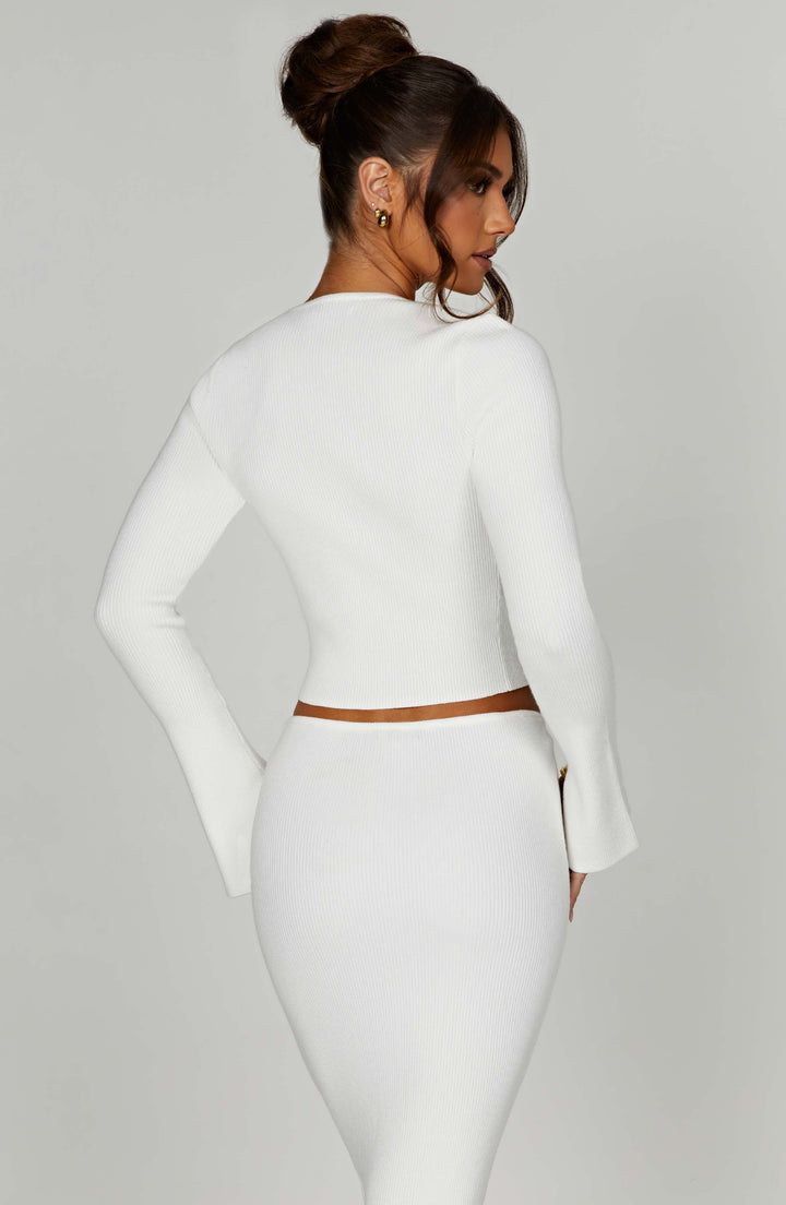 Düğmeli Fitilli Uzun Kollu Crop Hırka – Beyaz