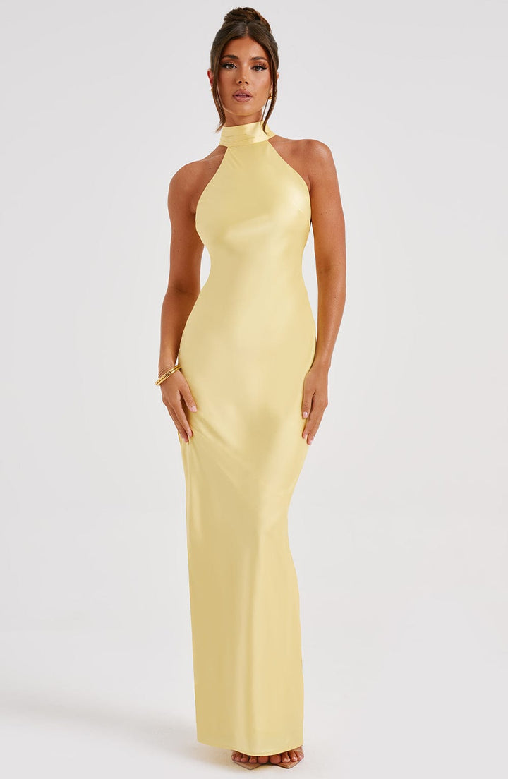 Saten Halter Yaka Uzun Saten Elbise – Sarı