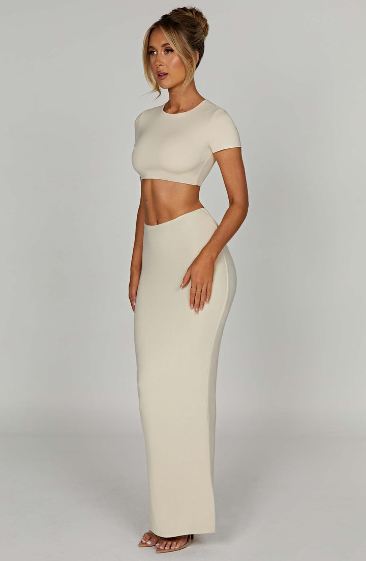 Kısa Kollu Basic Crop Top – Bej