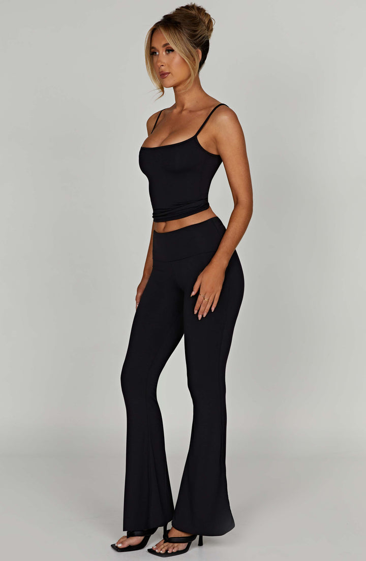 İnce Askılı Slim Fit Esnek Atlet – Siyah