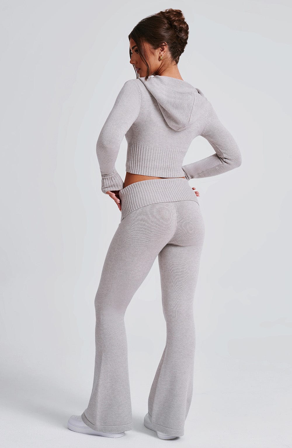 Kısa Kapüşonlu Ribanalı Fermuarlı Crop Sweatshirt – Bej