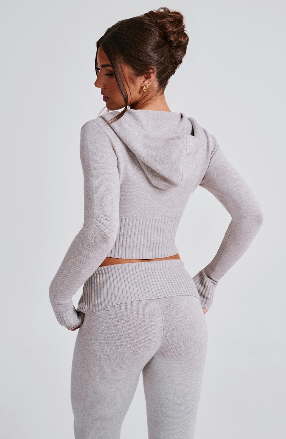 Kısa Kapüşonlu Ribanalı Fermuarlı Crop Sweatshirt – Bej
