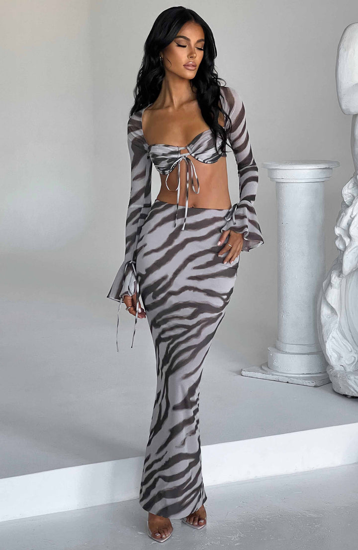 Büzgü Detaylı Transparan Kol Crop Bluz – Gri Zebra