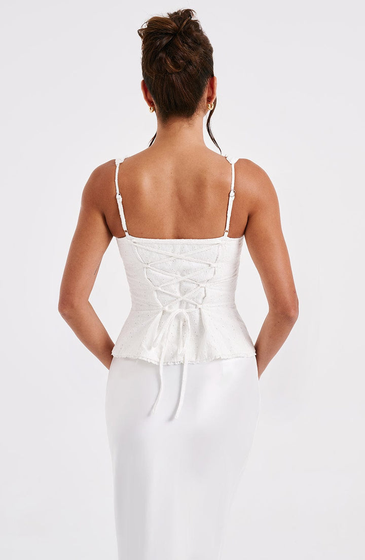 Dantel Detaylı Bağcıklı Crop Top – Beyaz