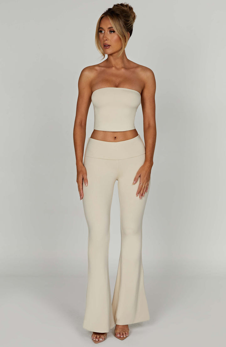 Straplez Slim Fit Elastik Crop Top – Bej