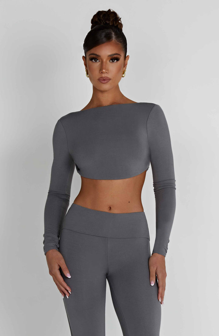 Önü Kısa Arkası Bağcıklı Crop Bluz – Antrasit